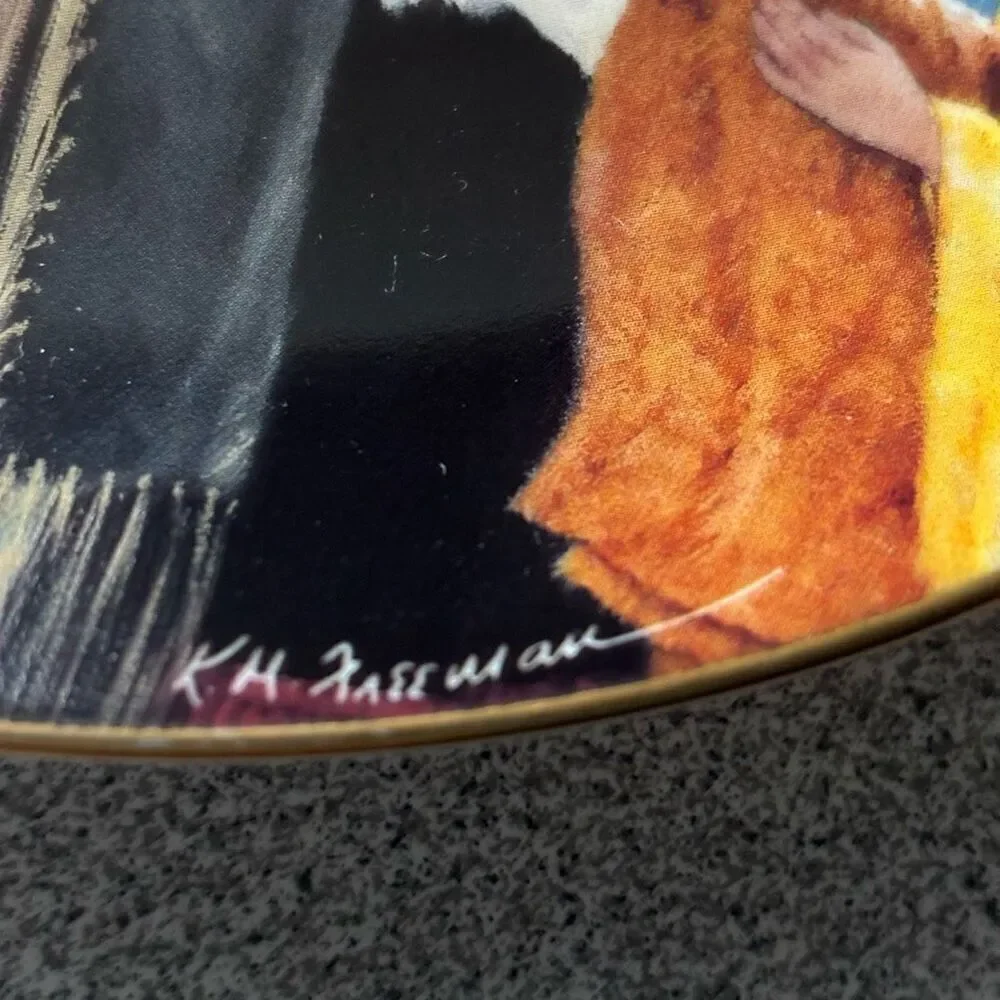 Hamilton Collection Collectors Plate The Naming Ceremony 8 1/2”